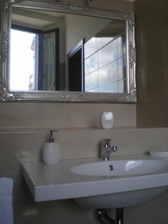 Piazza Degli Angeli Hotel Assisi Room photo
